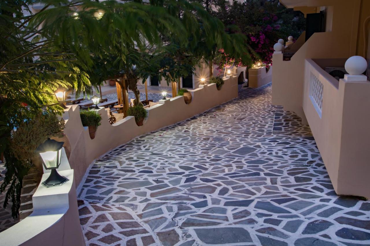 Kyra Panagia Hotel Extérieur photo